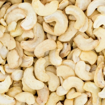 Orzechy nerkowca połówki