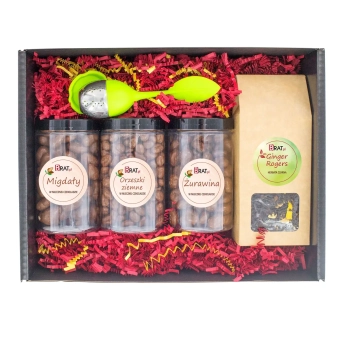 Zestaw-prezentowy-z-bakaliami-w-czekoladzie-i-herbatką.webp