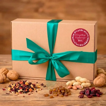 Pudełko-z-naklejką-uniwersalną-AI-001109 (1).webp