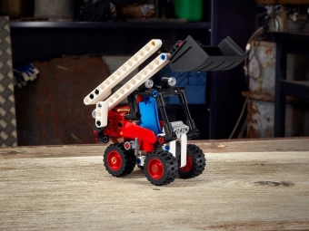 lego_42116_03.webp