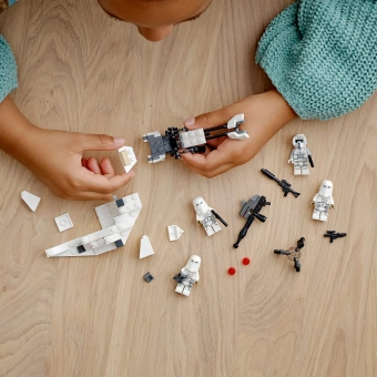 lego_75320_03.webp