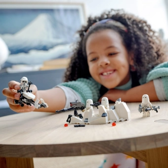 lego_75320_05.webp