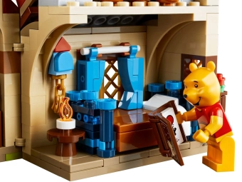 lego-21326-20.webp